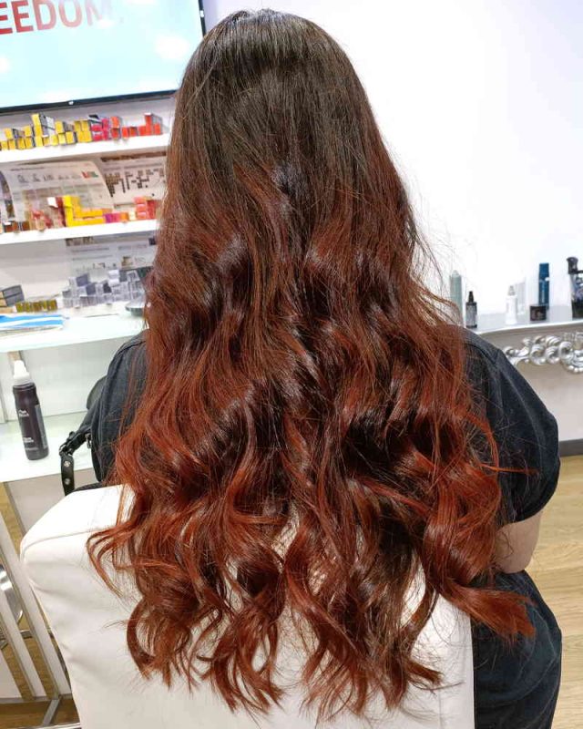 ombré hair rouge cheveux longs coiffeur aix en provence
