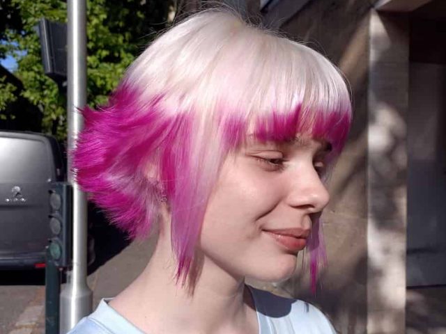 meches rose fonce coiffeur coloriste aix en provence