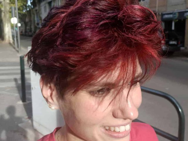 Balayage violet cuivre coloriste aix